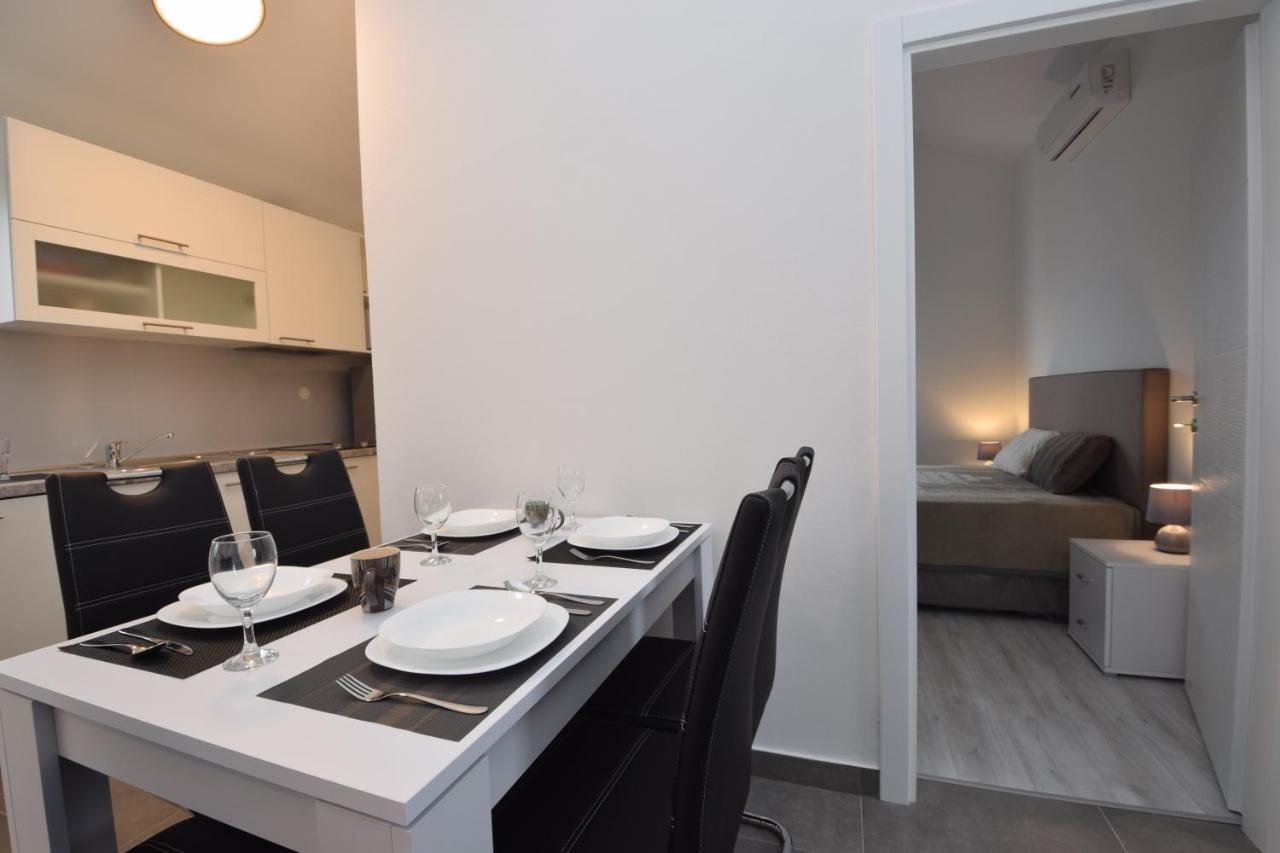 Apartments Noa Nin Zdrijac Exterior foto